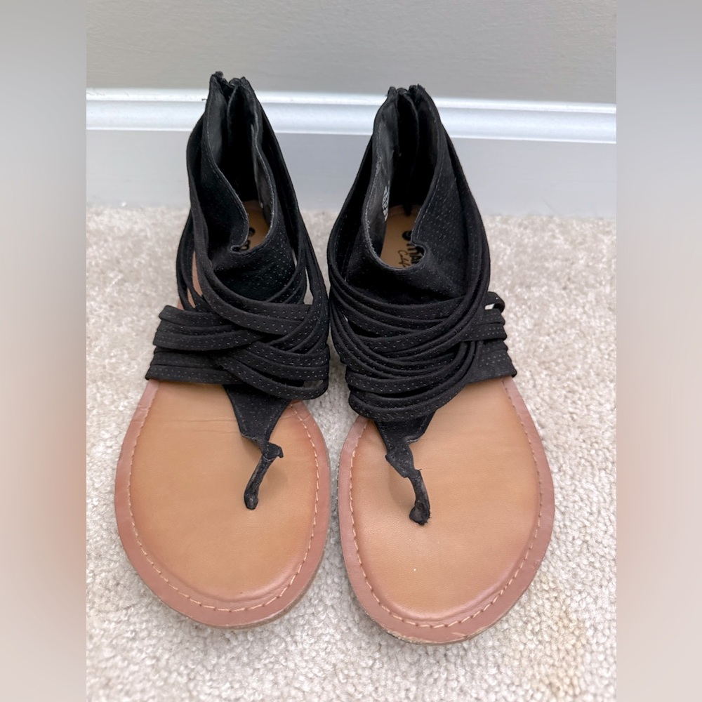 Women's Black Sandals